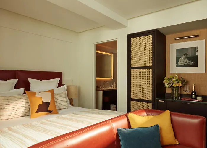 מלון La Saint Germain Des Pres 5*