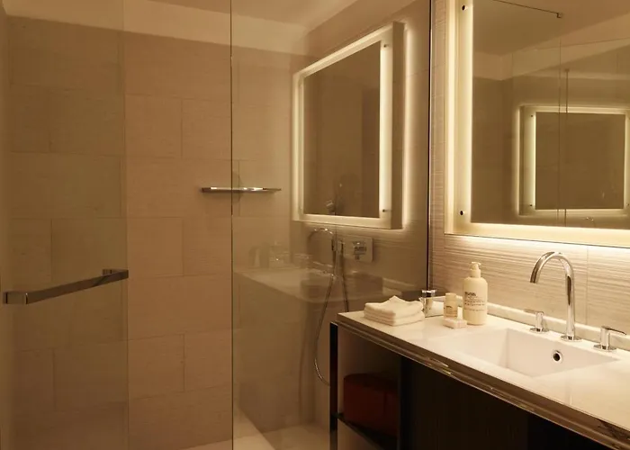 La Saint Germain Des Pres 5* פריז