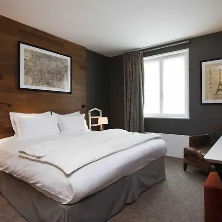 La Saint Germain Des Pres Paris