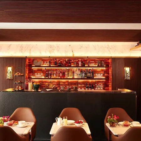 La Saint Germain Des Pres Paris